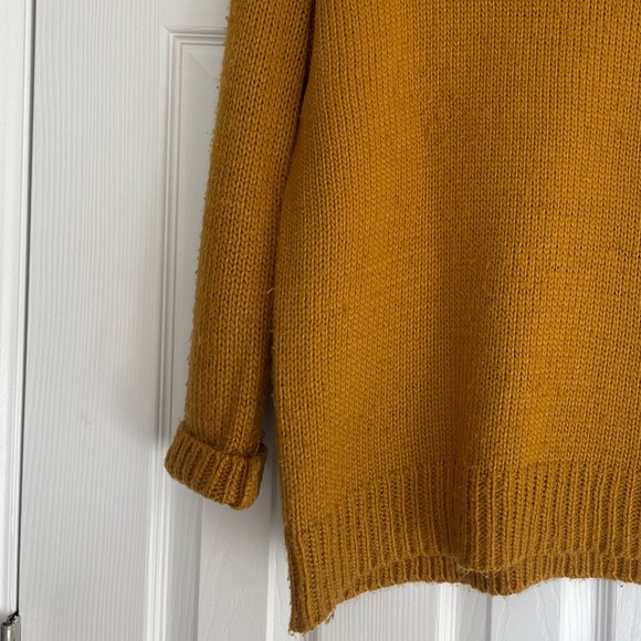 Forever 21 Chunky Cowl Neck Wool Knit Sweater - Picture 4 of 10